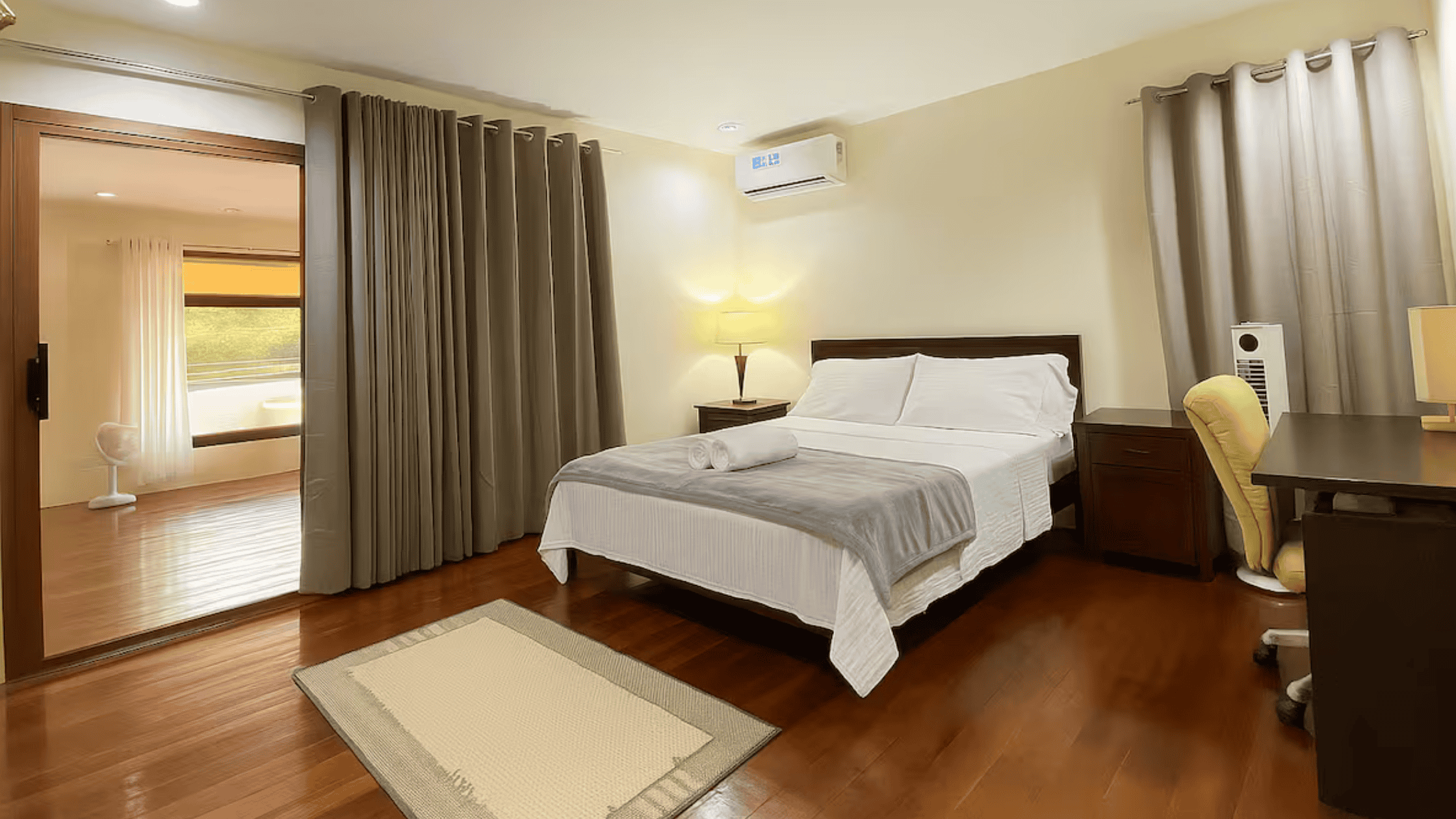 Spacious private room with own bathroom